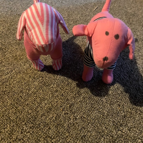 💗💗💗Set of two “Pink” dogs from Victoria Secrets💗💗💗 - Picture 6 of 10